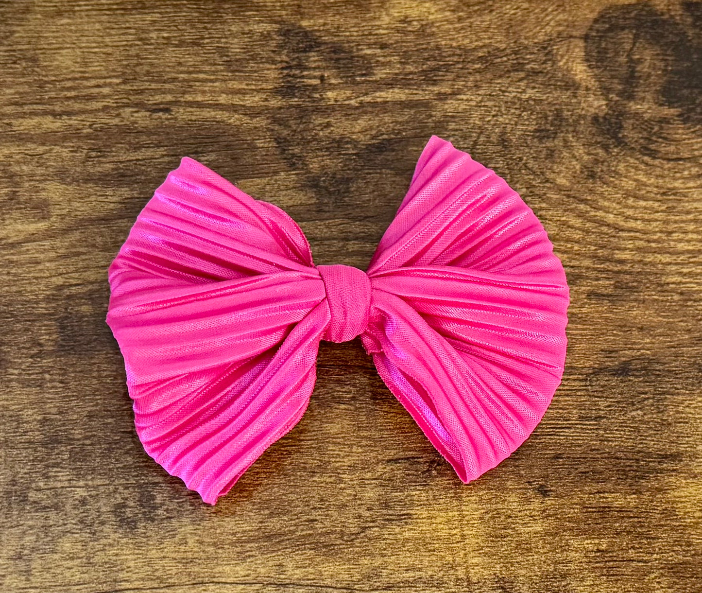 Pleated Fuchsia Bow