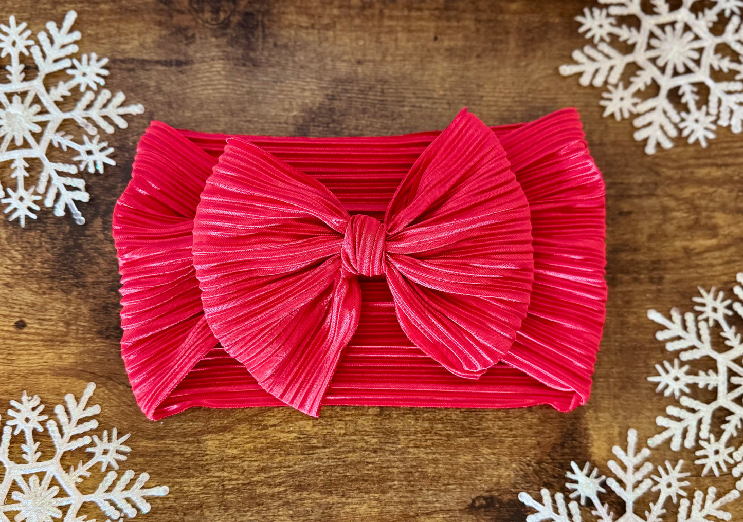 Pleated Red Head Wrap