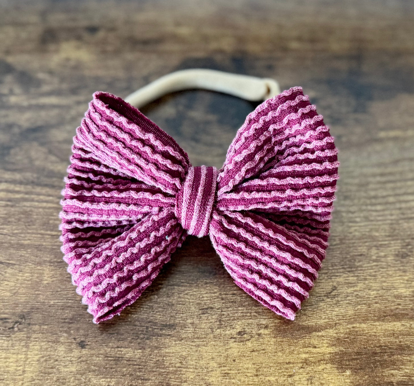 Cranberry Bow