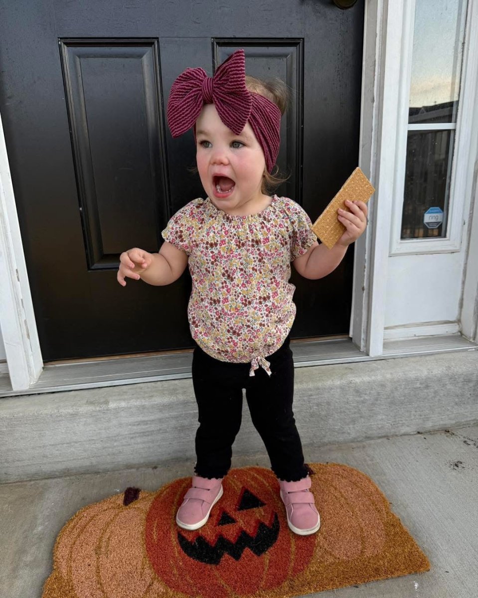 Cranberry Head Wrap - EmZo BowsHead wrap