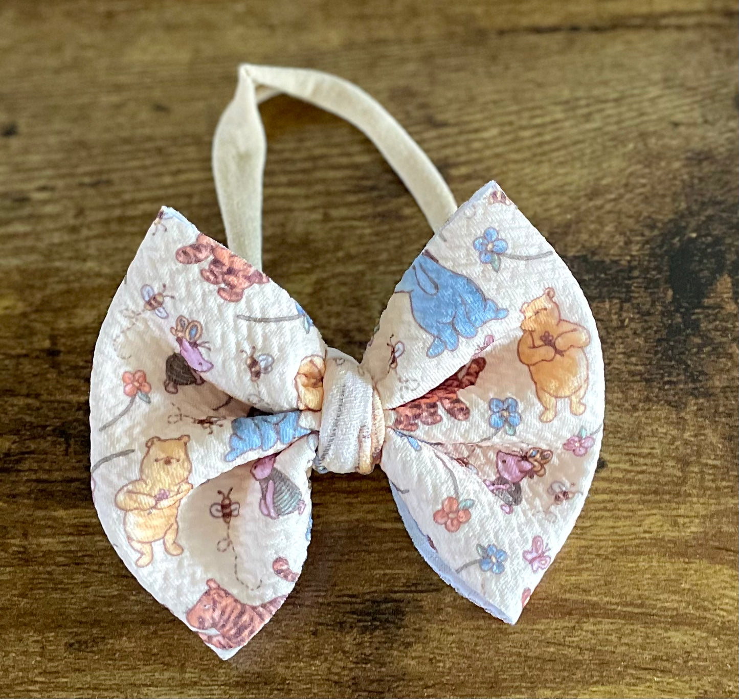 Honey Bear Bow