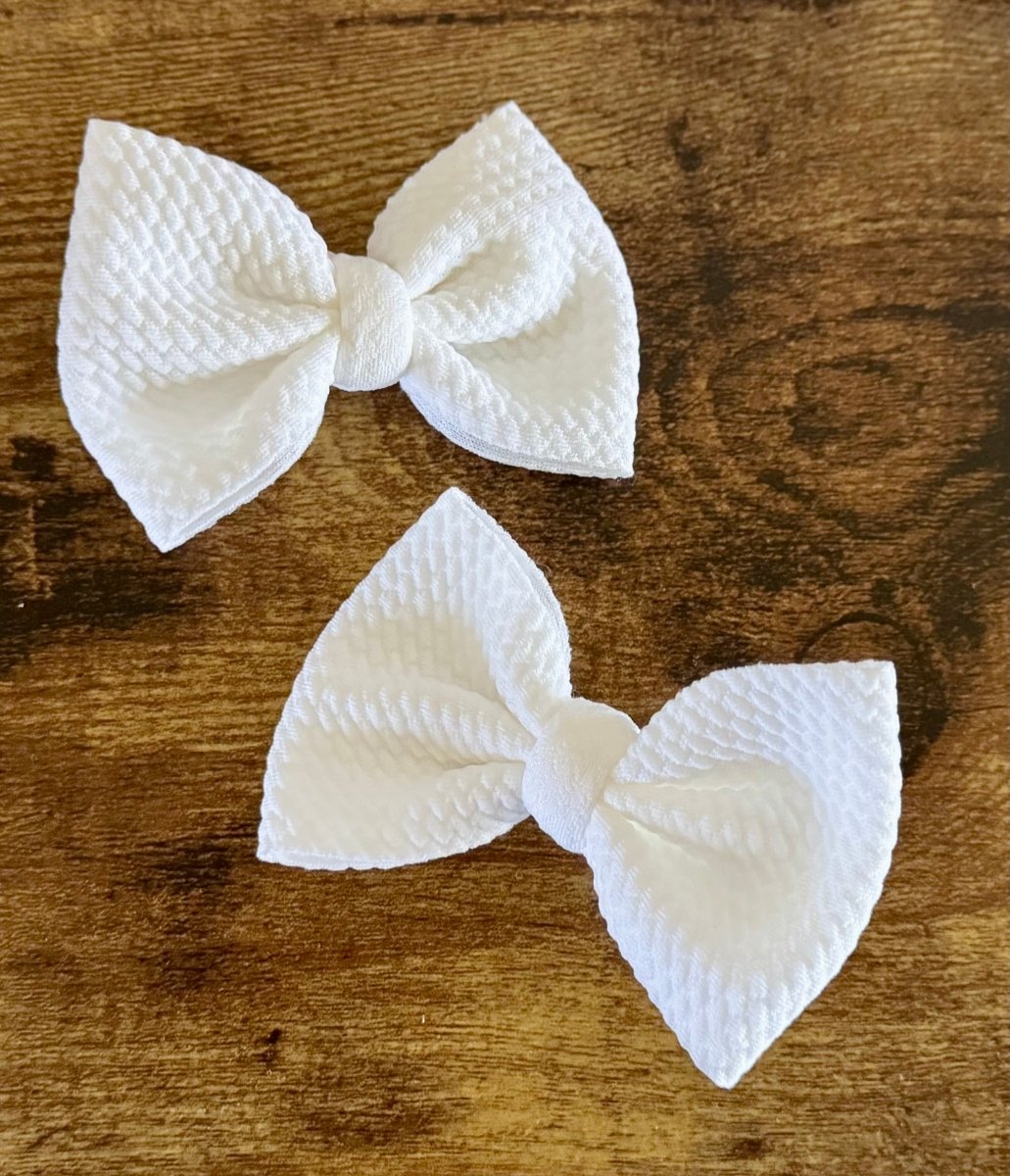 Ivory Dainty Set - EmZo Bowsdainty