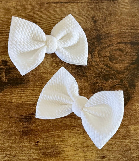 Ivory Dainty Set - EmZo Bowsdainty