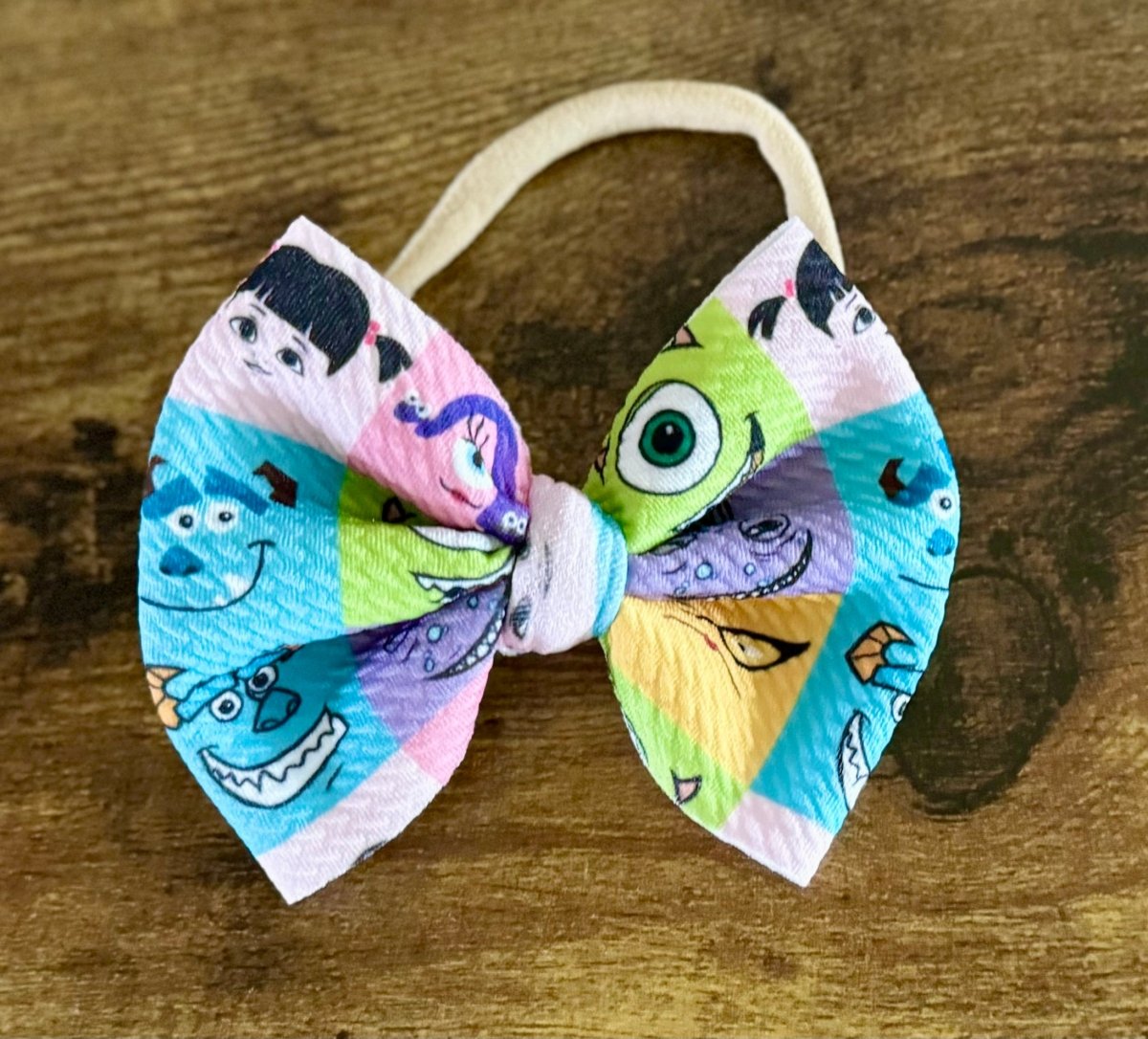 Scare Friends Bow - EmZo Bowsbow