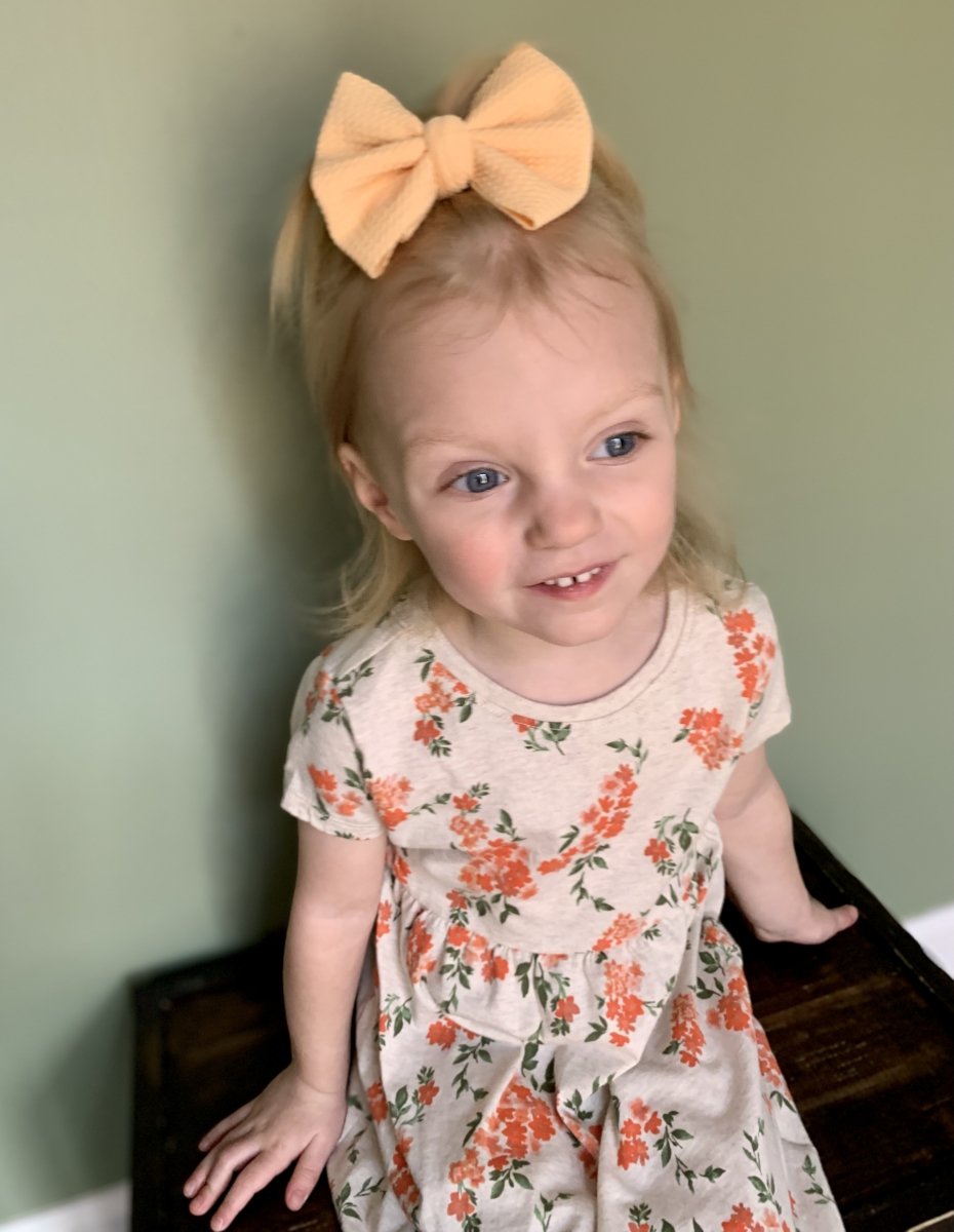 Apricot Bow - EmZo Bowsbow