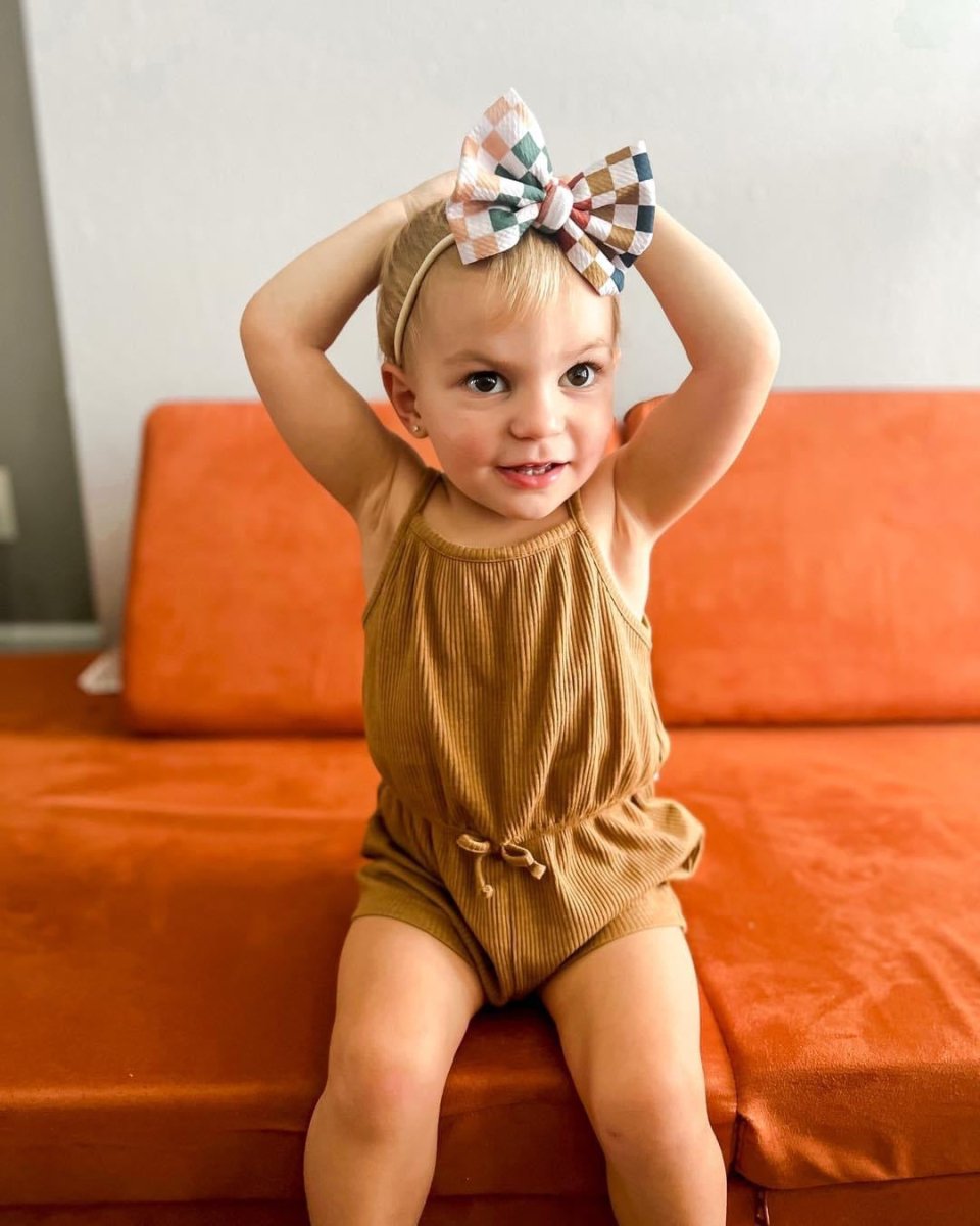 Autumn Vibes Bow - EmZo Bowsbow
