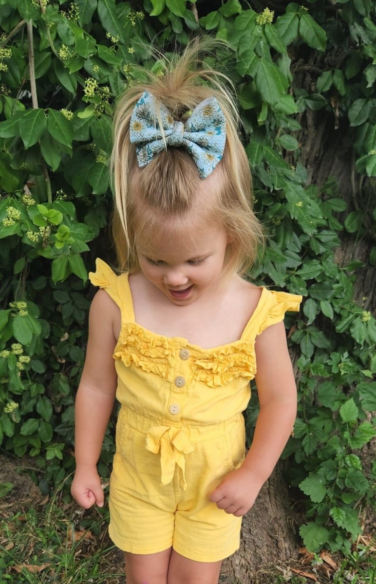 Boho Daisies Bow - EmZo Bowsbow