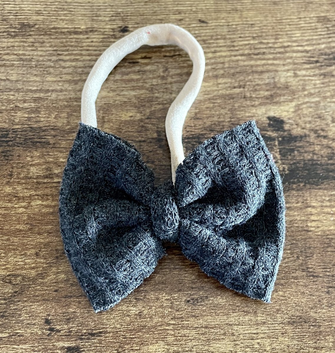 Charcoal Sweater Newborn Bow - EmZo Bowsnewborn bow