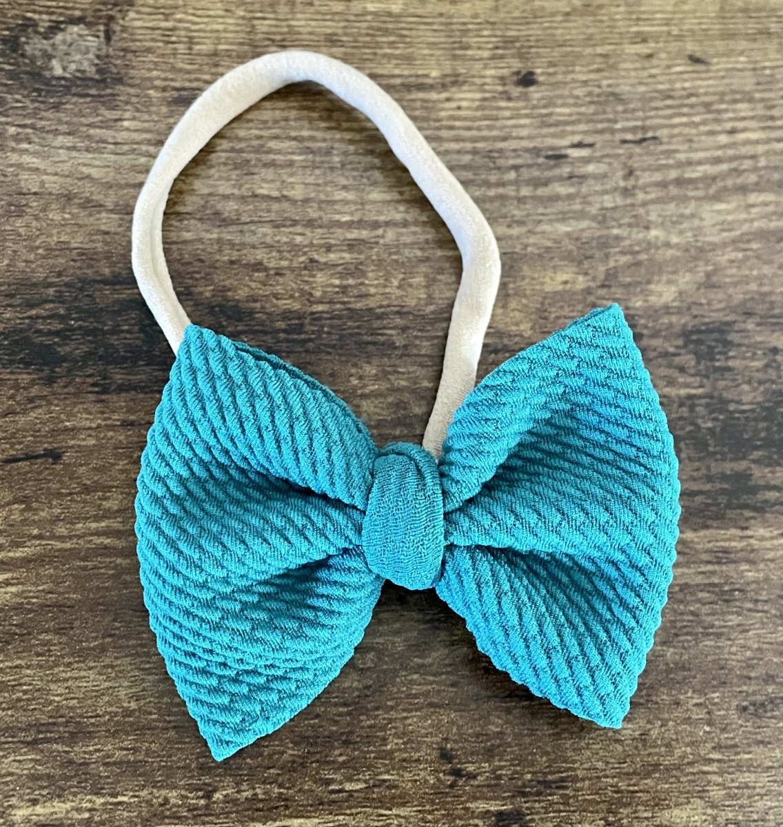 Emerald Newborn Bow - EmZo Bowsnewborn bow