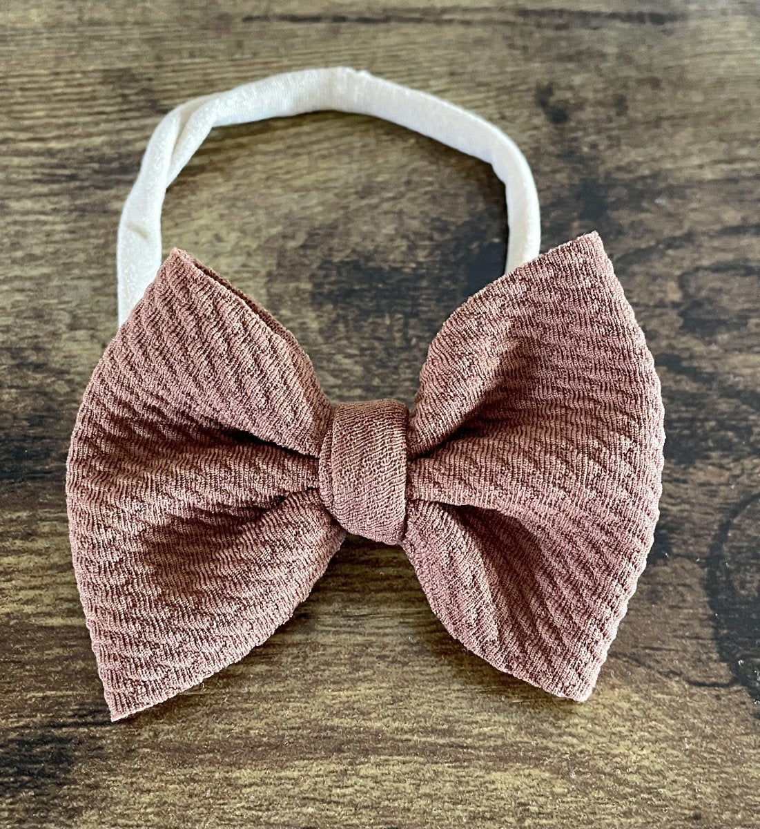 Hazelnut Newborn Bow - EmZo Bowsnewborn bow