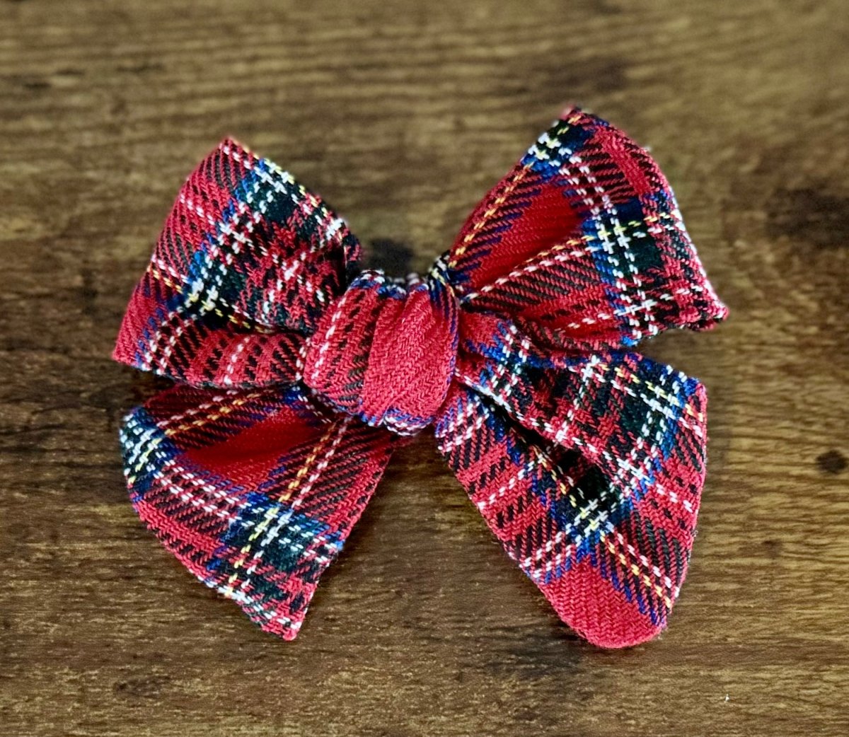 Holiday Plaid Sailor Bow - EmZo BowsSailor bow