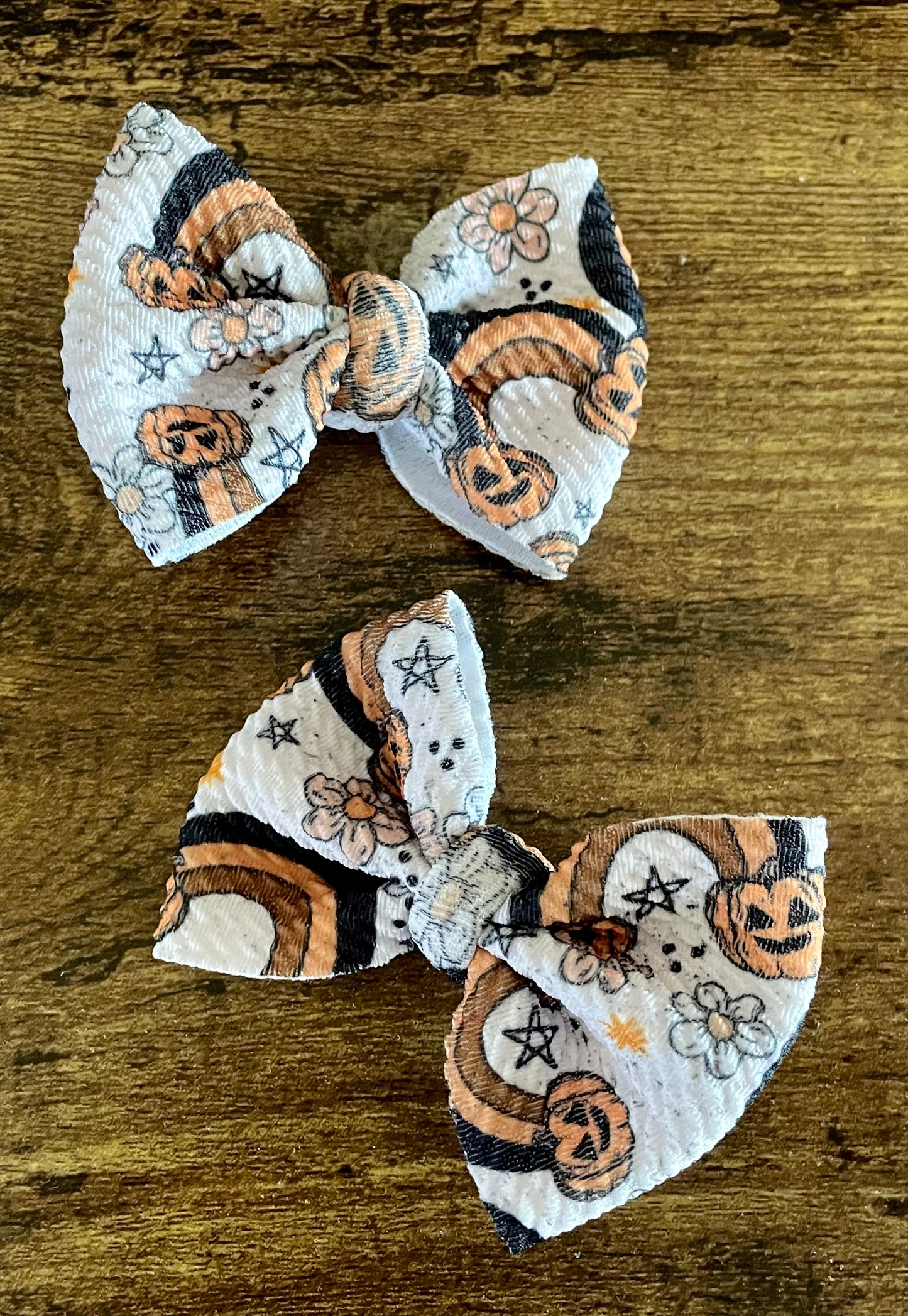 Spooky Rainbow Dainty Set