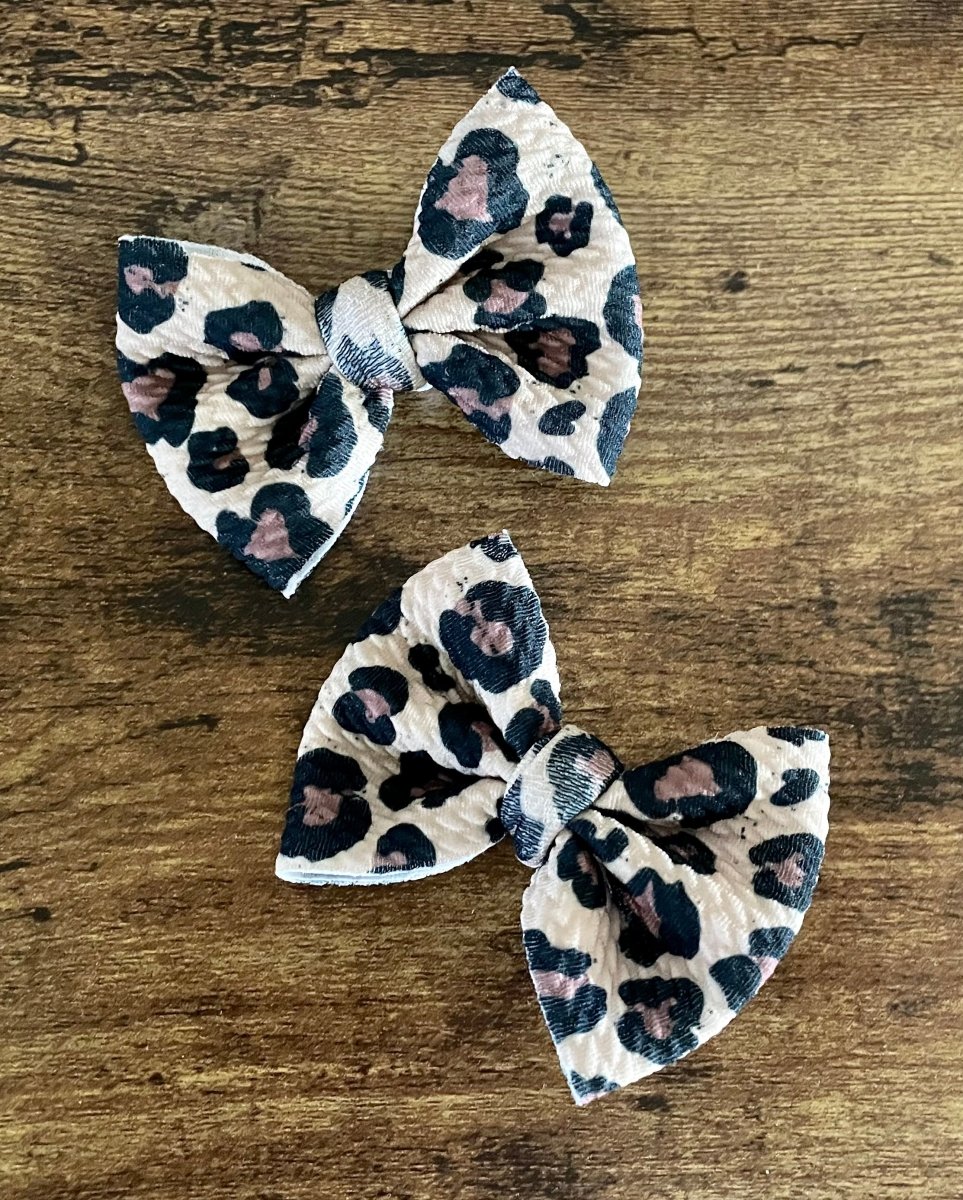 Light Leopard Dainty Set - EmZo Bowsdainty
