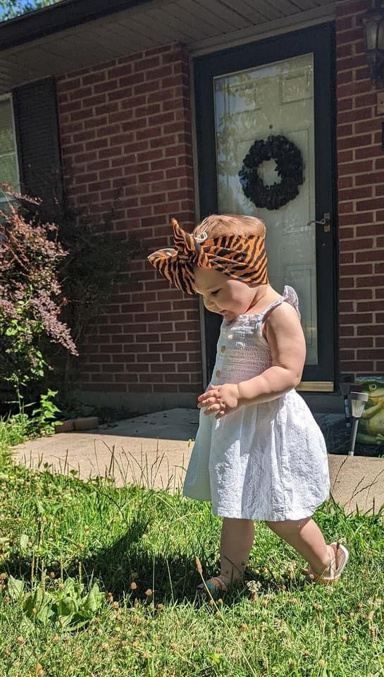 Tiger Head Wrap - EmZo BowsHead wrap