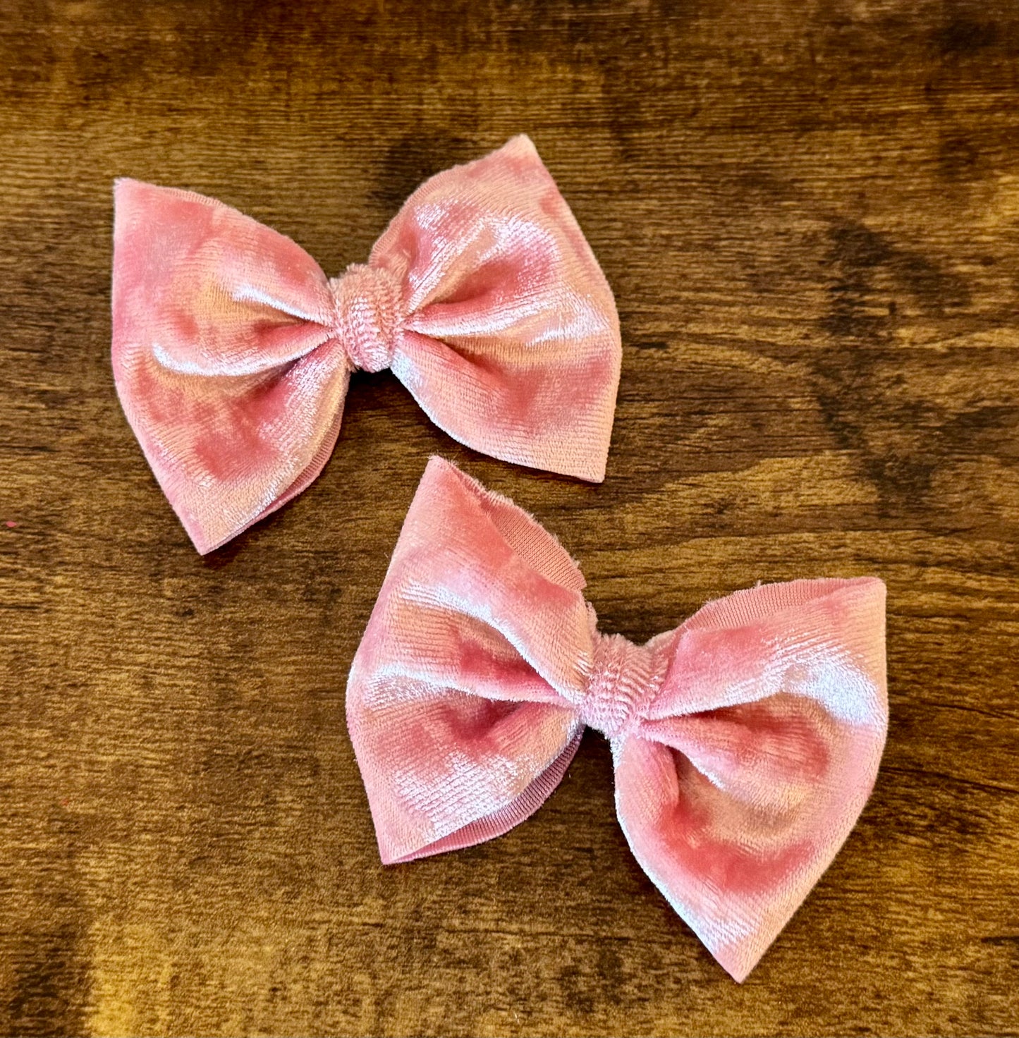 Crushed Pink Velvet Dainty Set