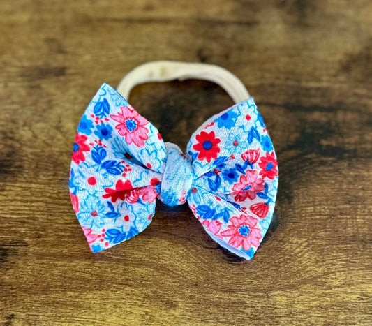 American Bloom Newborn Bow - EmZo Bowsnewborn bow