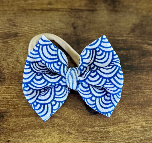 Blue Scallop Bow - EmZo Bowsbow
