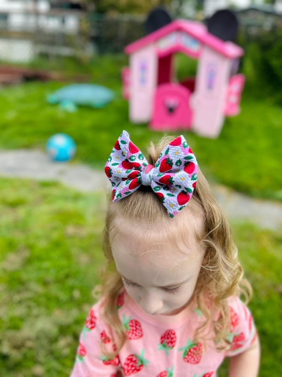 Checkered Strawberries Bow - EmZo Bowsbow