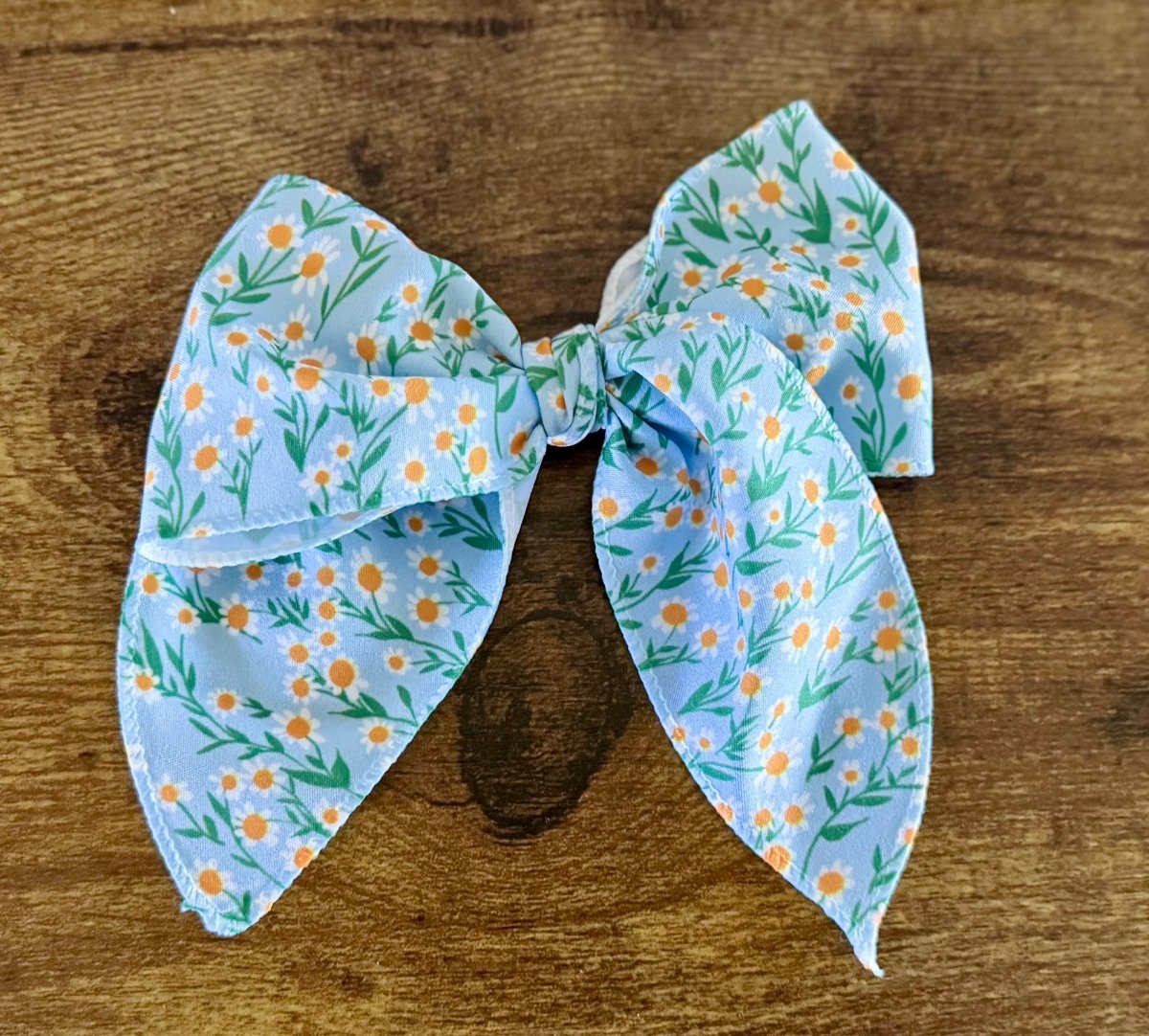 Daisy Sailor Bow - EmZo BowsSailor bow
