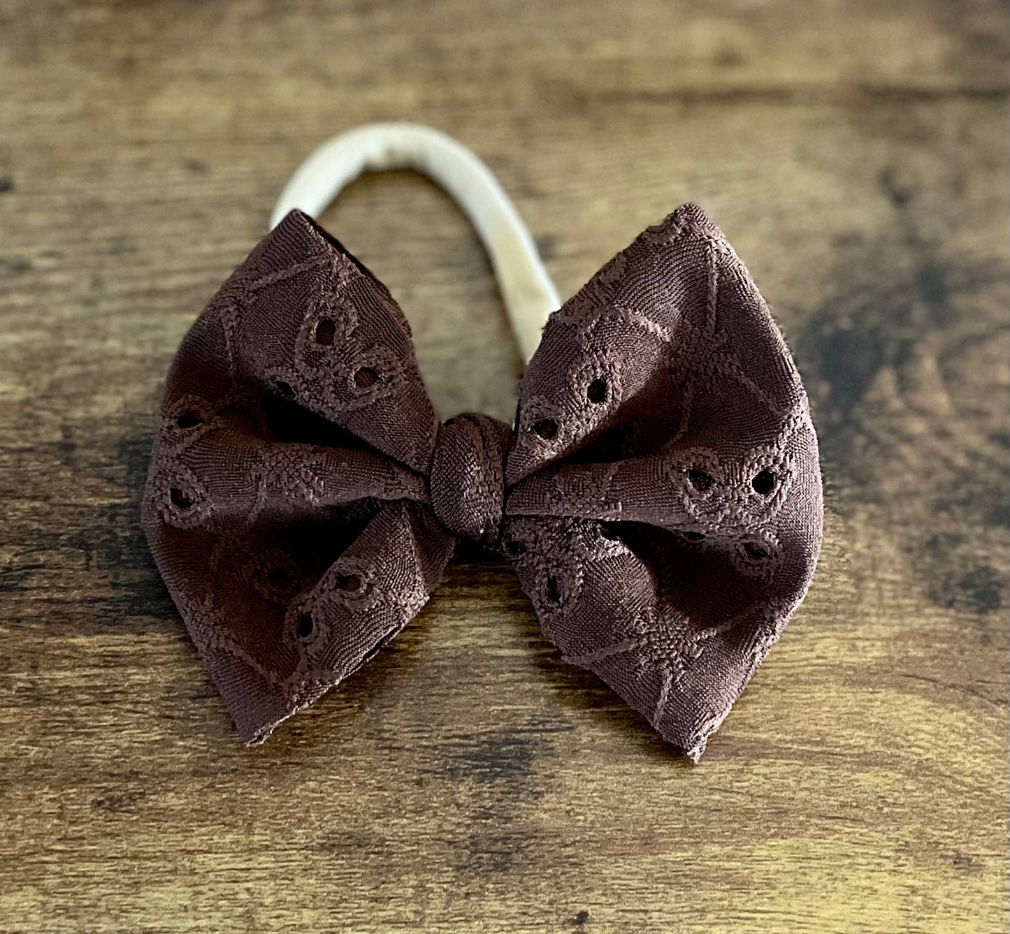 Brown Eyelet Bow