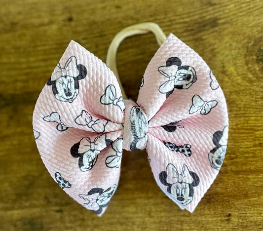 Bow Mouse Big Bow