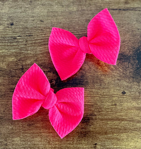 Neon Coral Dainty Set