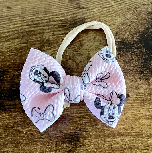 Bow Mouse Newborn Bow