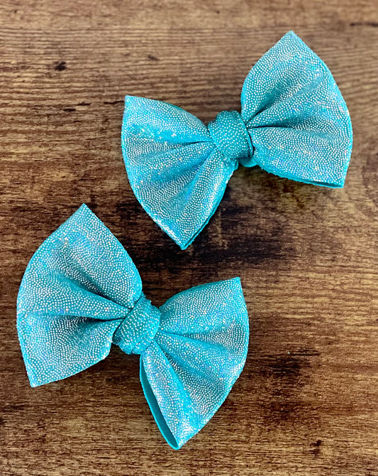 Turquoise Shimmer Dainty Set