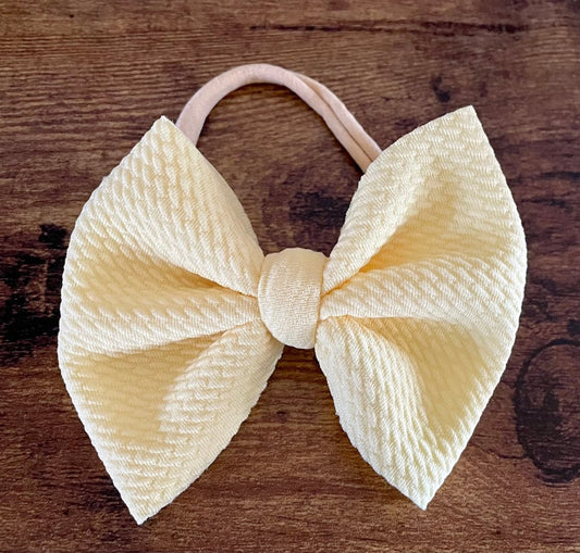 Banana Bow - EmZo Bowsbow