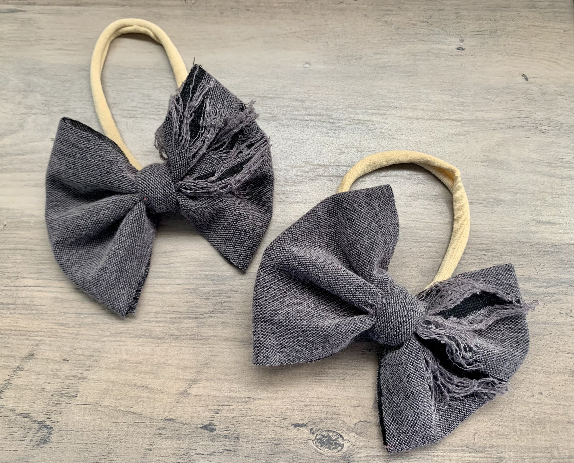 Distressed Charcoal Bow - EmZo Bows