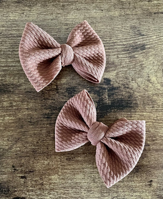 Hazelnut Dainty Set - EmZo Bowsdainty