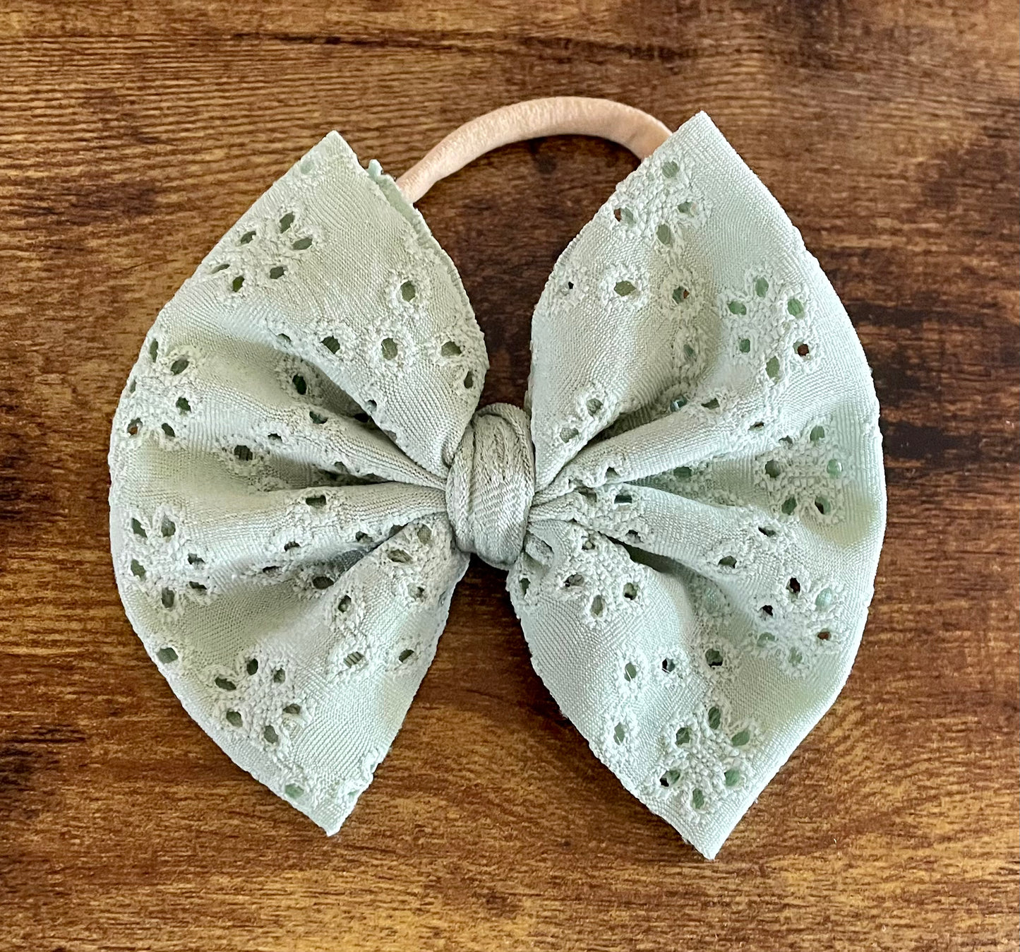 Sage Eyelet Big Bow