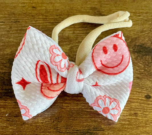 Bunny Smiles Newborn Bow