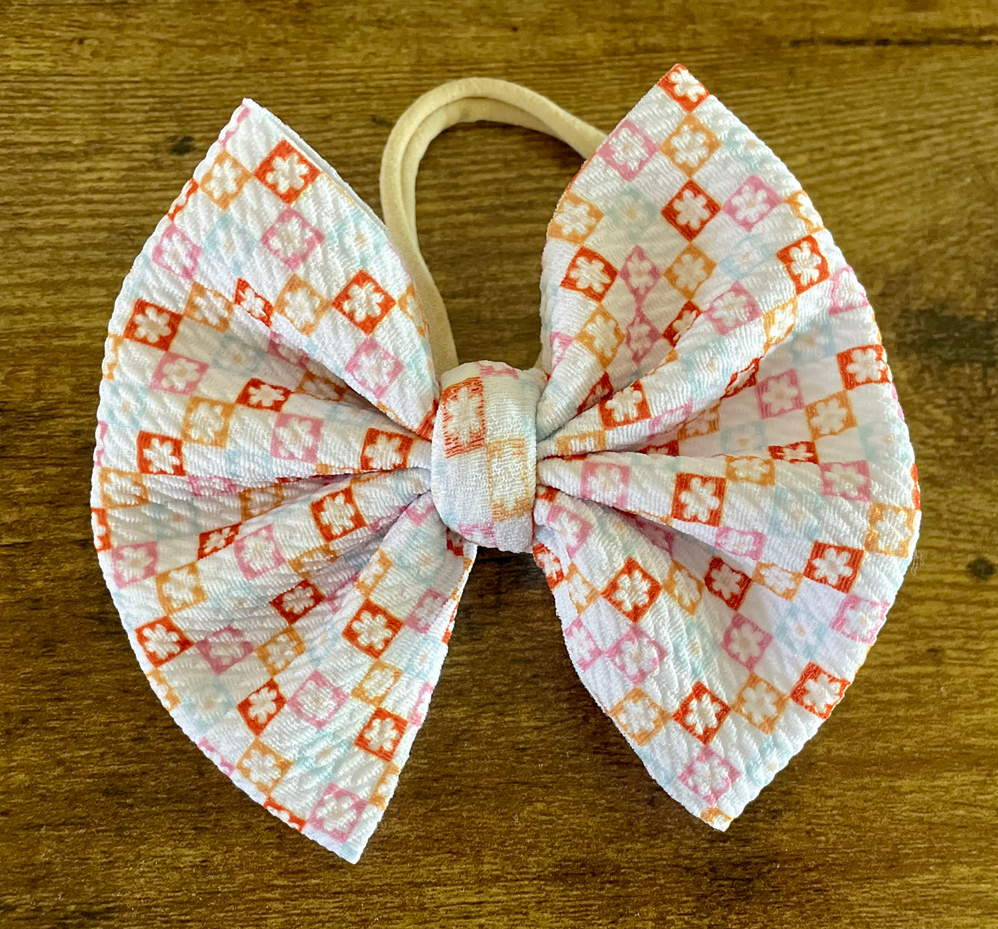 Groovy Daisy Big Bow