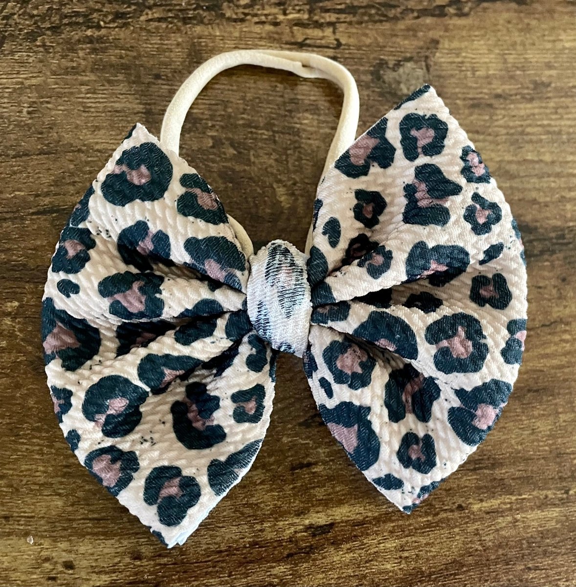 Light Leopard Big Bow - EmZo BowsBig Bow