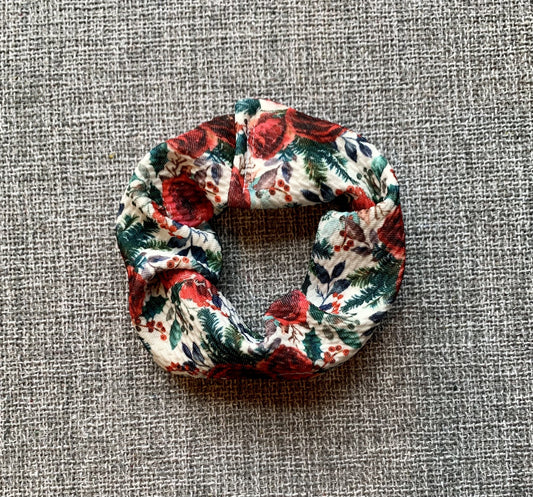 Mistletoe Scrunchy - EmZo Bows