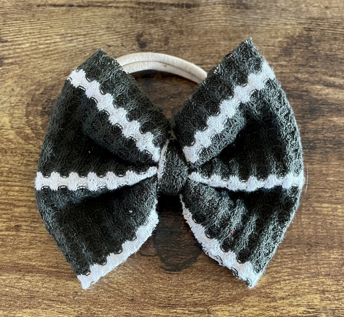 Olive Sweater Bow - EmZo Bowsbow