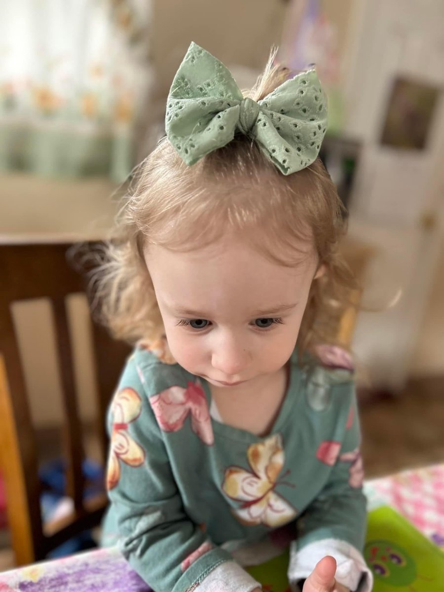 Sage Eyelet Bow - EmZo Bowsbow