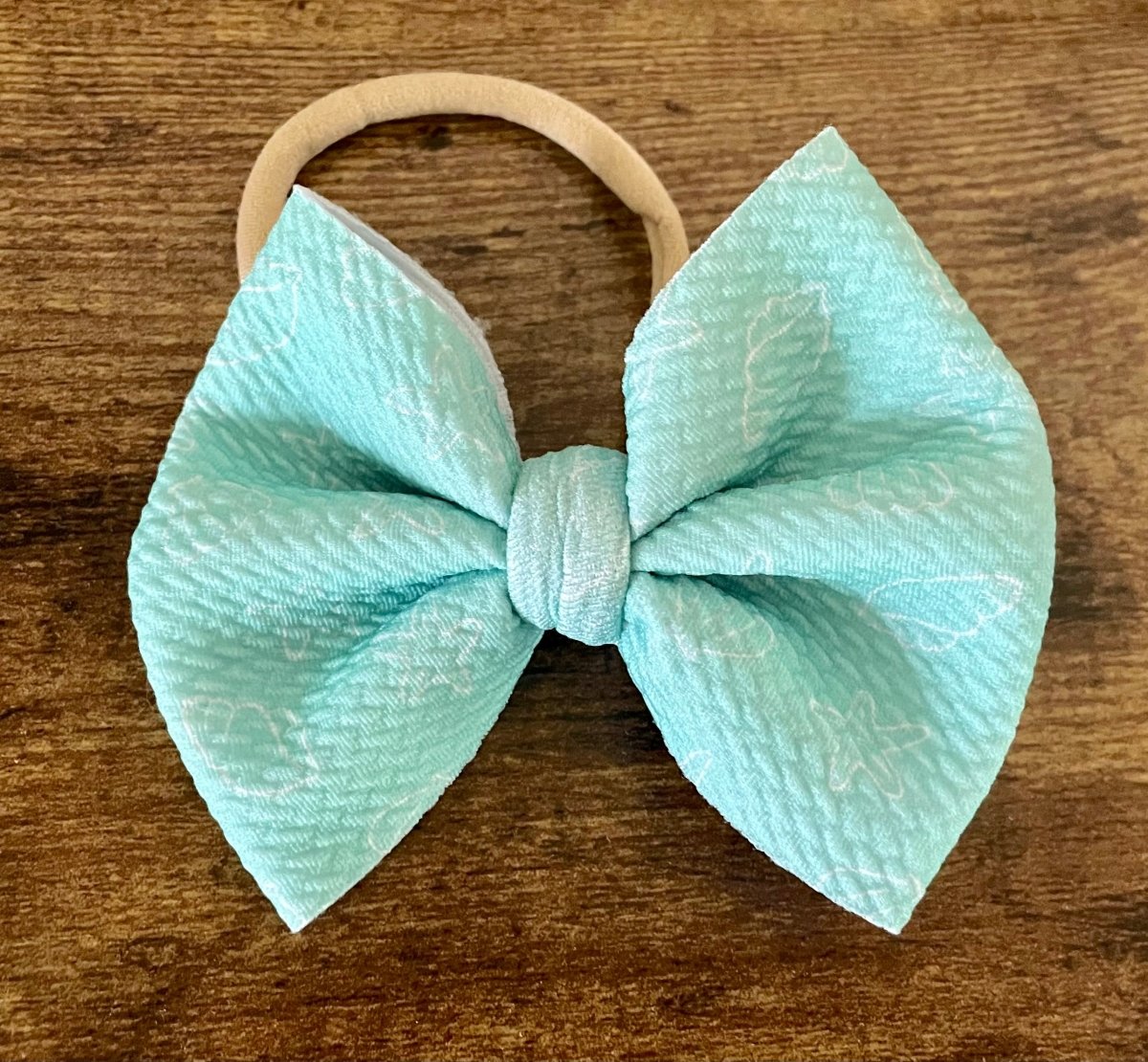 Seafoam Shells Bow - EmZo Bowsbow