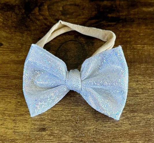 Silver Shimmer Newborn Bow - EmZo Bowsnewborn bow