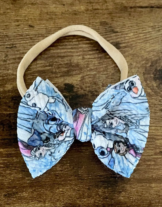 Snow Sisters Newborn Bow - EmZo Bowsnewborn bow