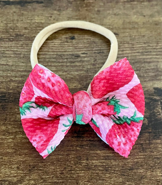 Strawberries Newborn Bow - EmZo Bowsnewborn bow