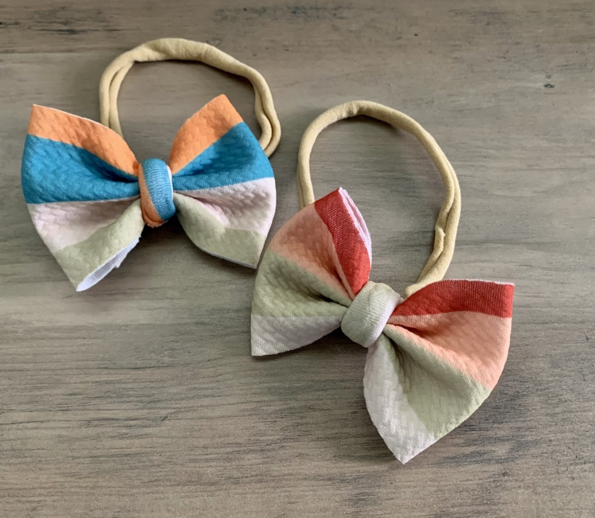 Summer Stripes Newborn Bow - EmZo Bowsnewborn bow