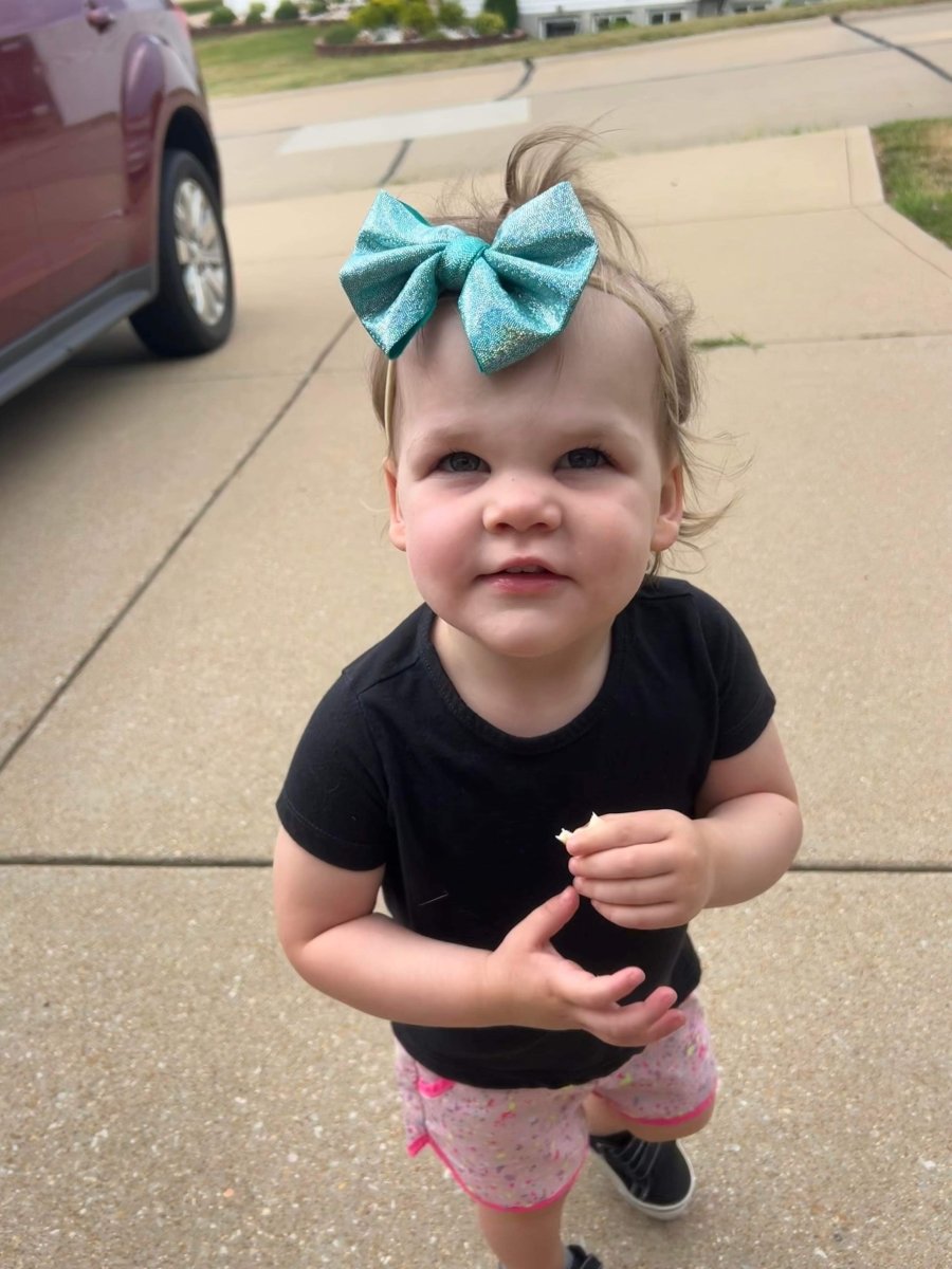 Turquoise Shimmer Bow - EmZo Bowsbow