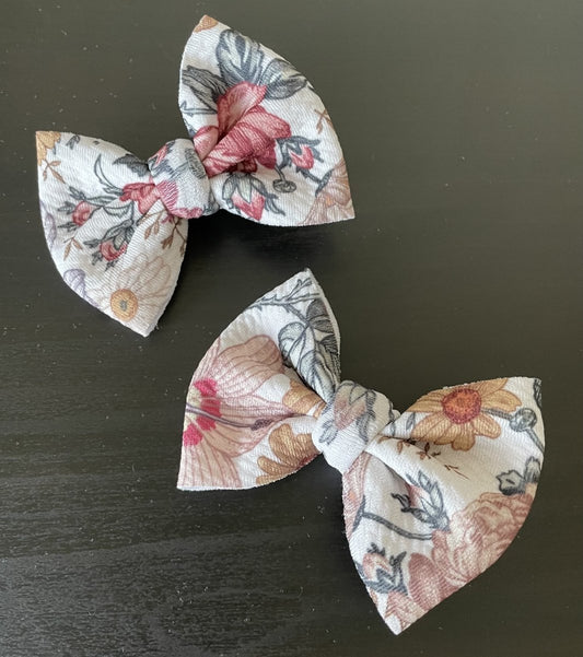 Vintage Floral Dainty Set - EmZo Bowsdainty