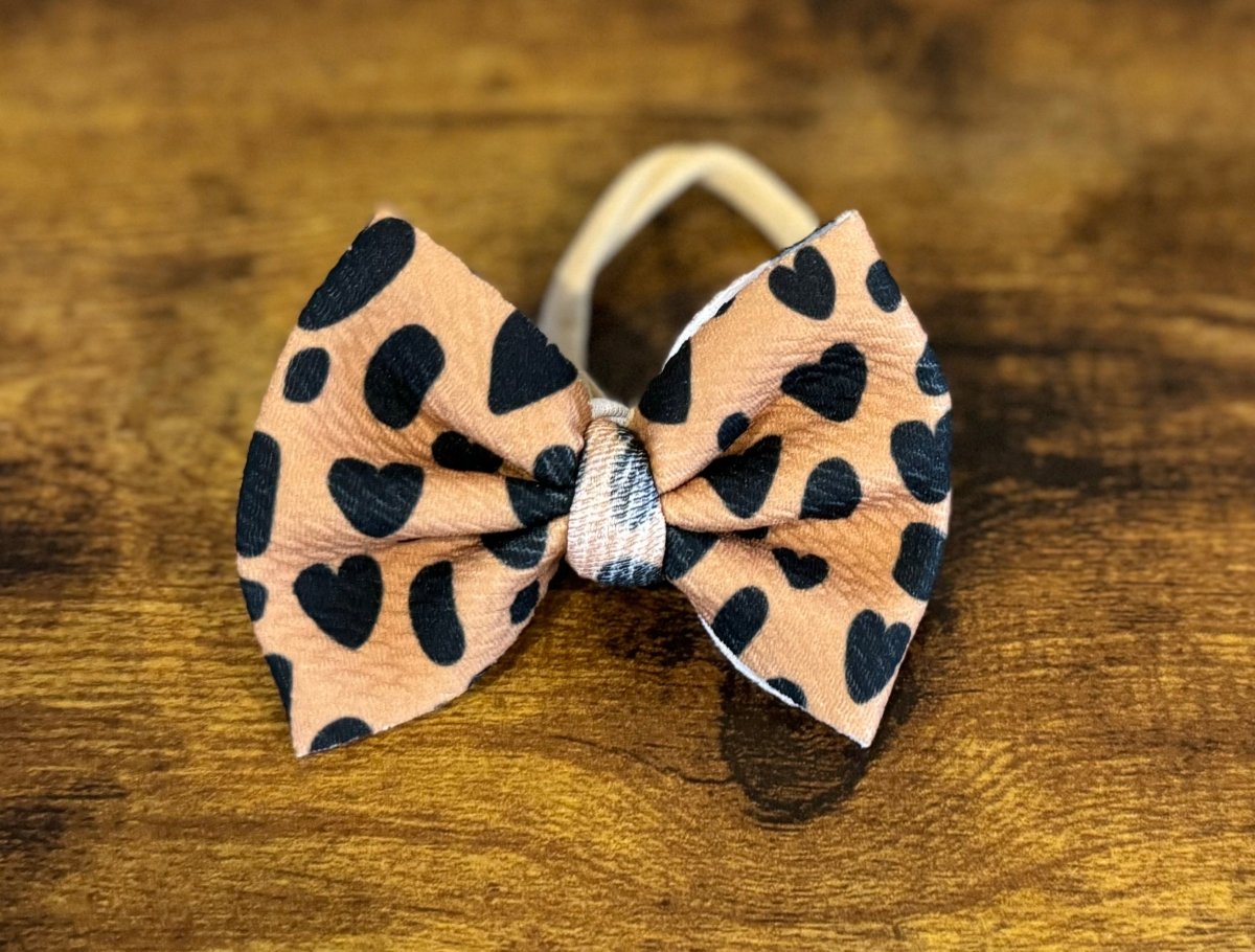 Wild About You Newborn Bow - EmZo Bowsnewborn bow